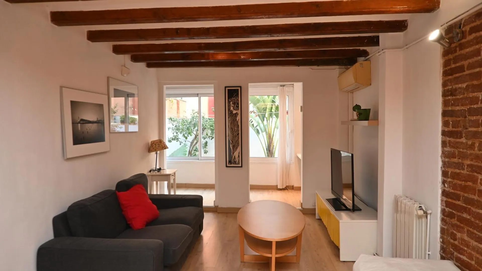 Homenfun Barcelona Poblenou