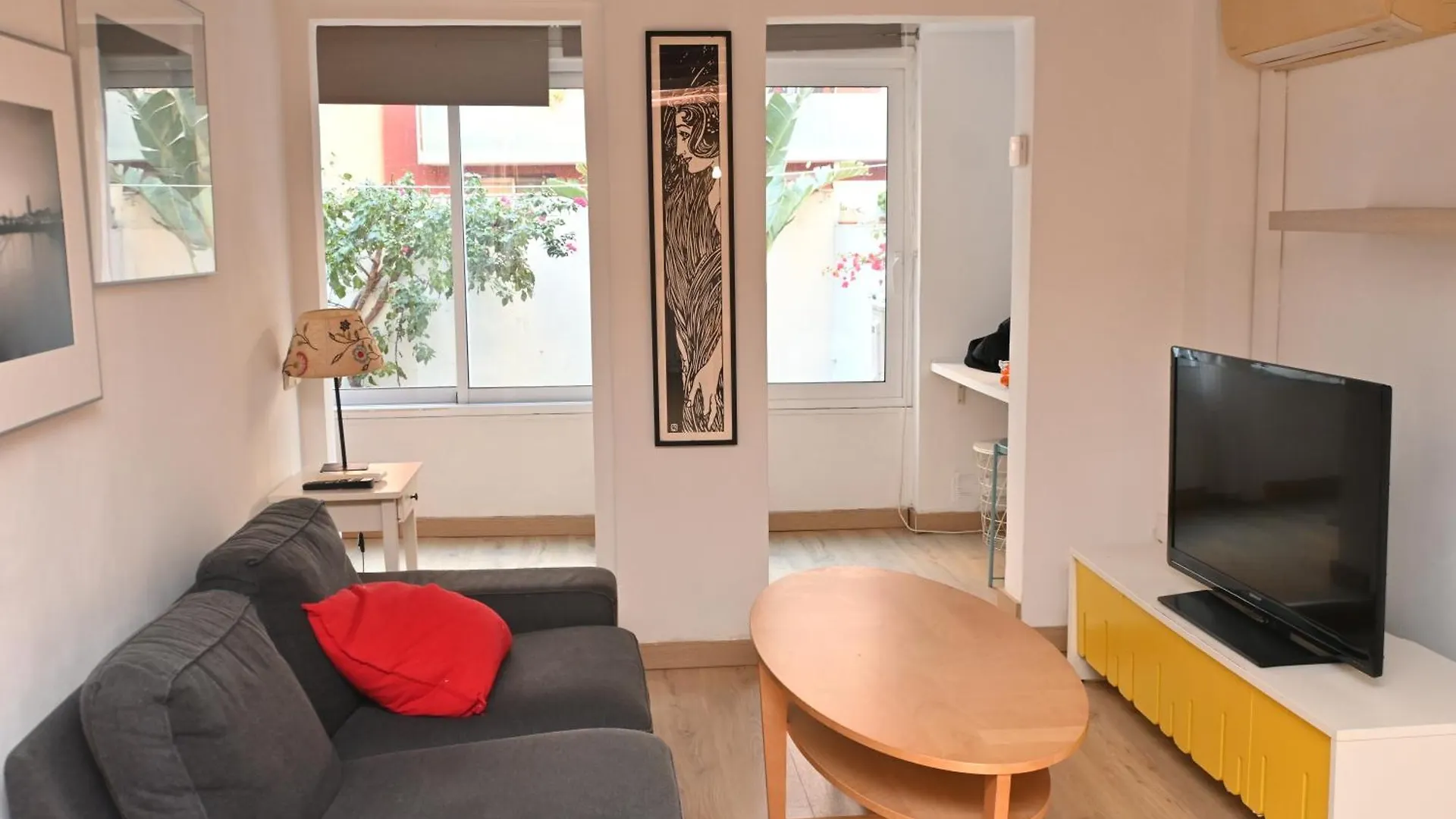 Homenfun Barcelona Poblenou Apartment